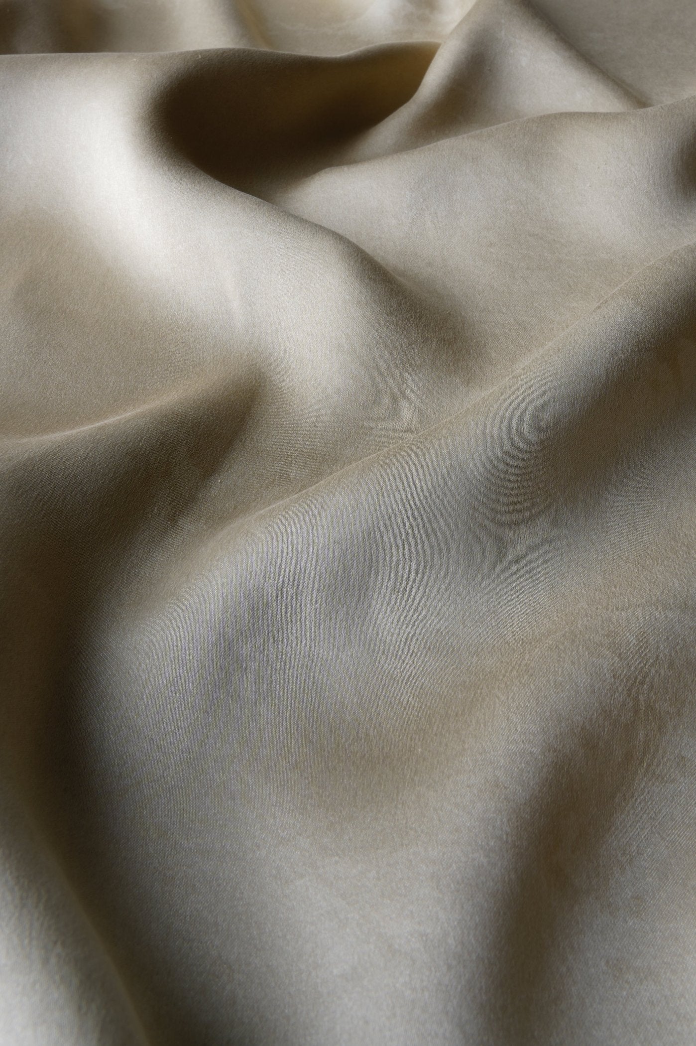 DIBADIB | Velour Voyage Silk Shawl - Beige